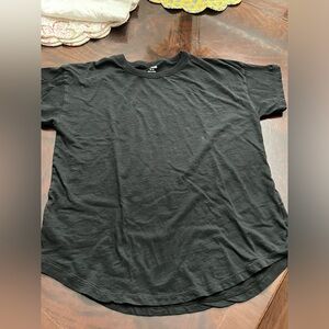 Madewell, crew neck black short sleeved T-shirt. Good condition. Size medium